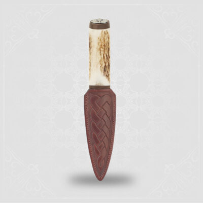 Scottish Staghorn Thistle Sgian Dubh With Walnut